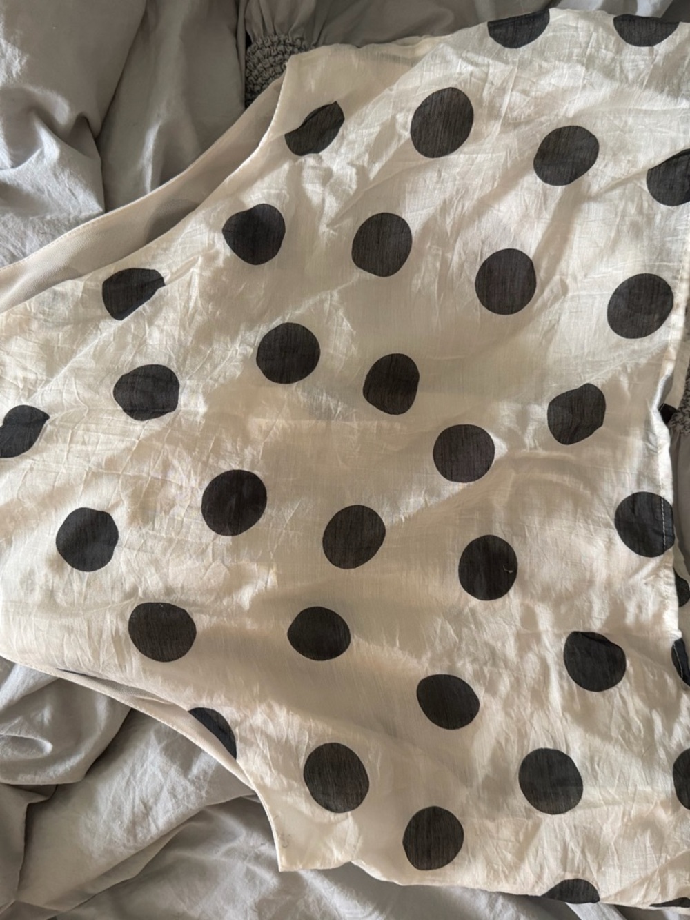Zara White Polka Dot Sleeveless Blouse with Black Dots - Picture 2 of 3